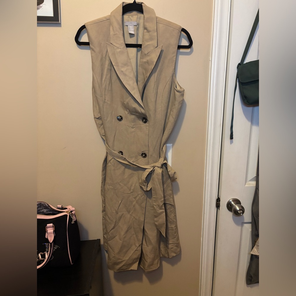 H&M Tan Dress - Picture 1 of 2